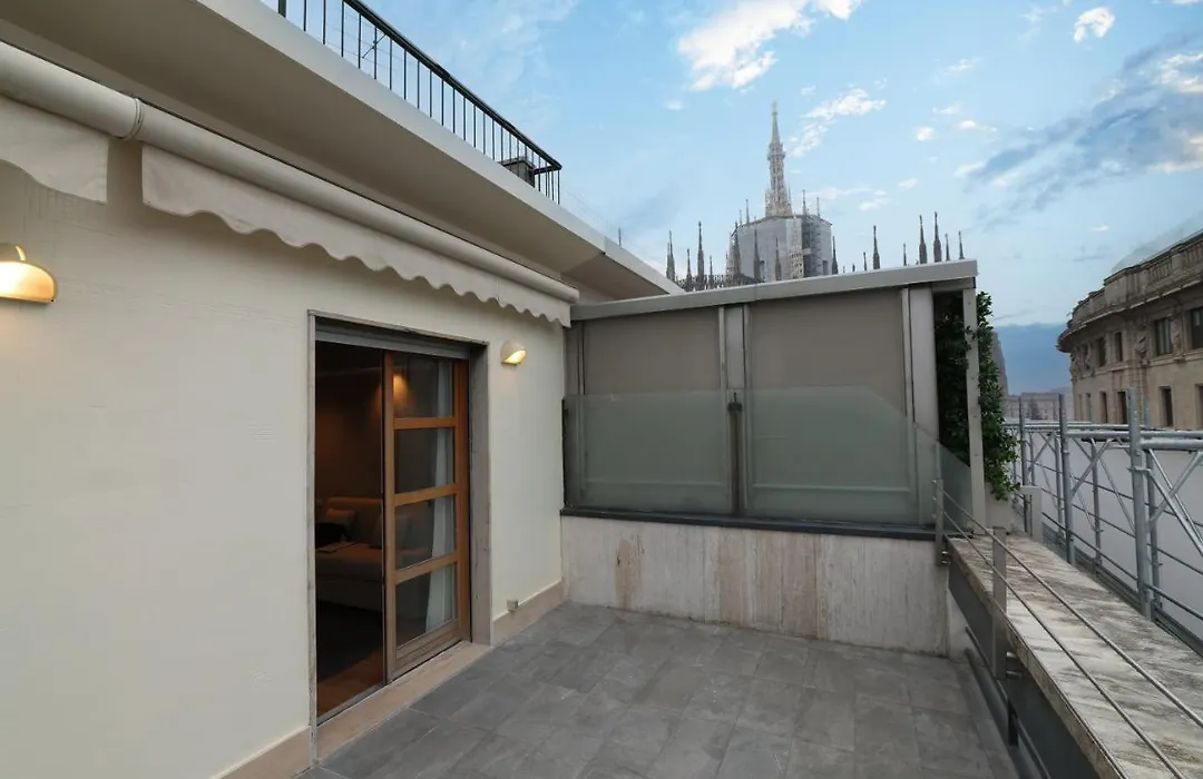 Prestige Boutique Aparthotel -Piazza Duomo-1